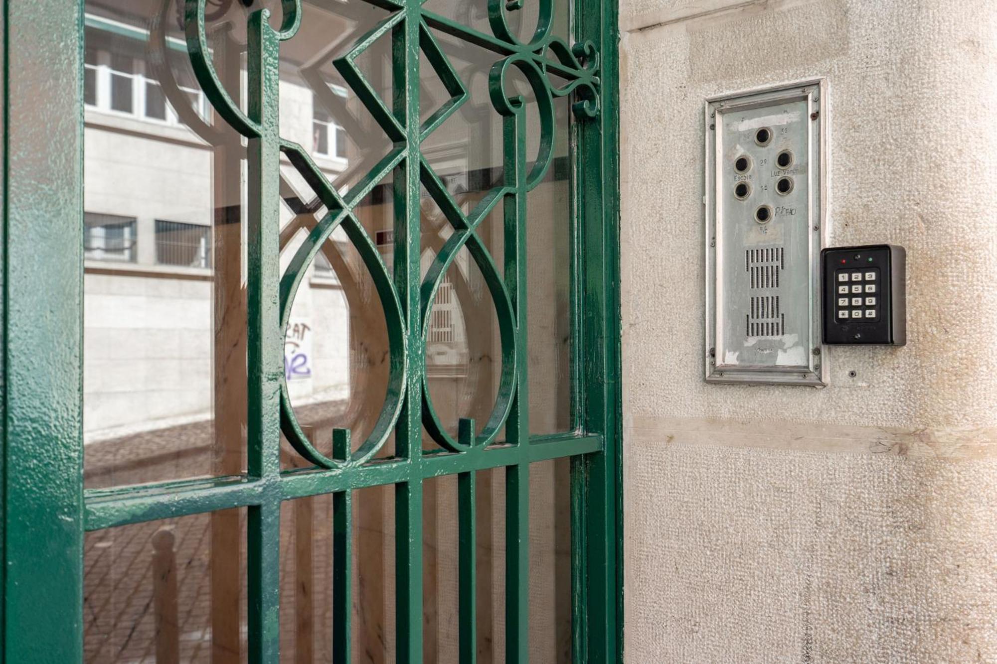 Cozy Avenida Guesthouse Lisboa Exterior foto